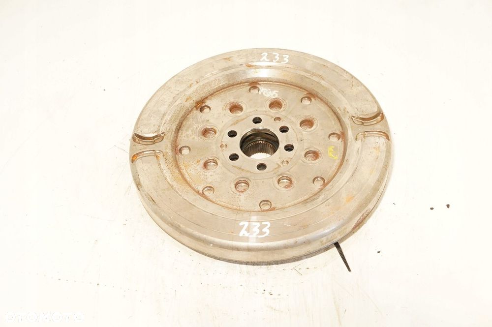 KOŁO DWUMASOWE DSG VW GOLF VII GTE 1,4 04E105266Q - 1