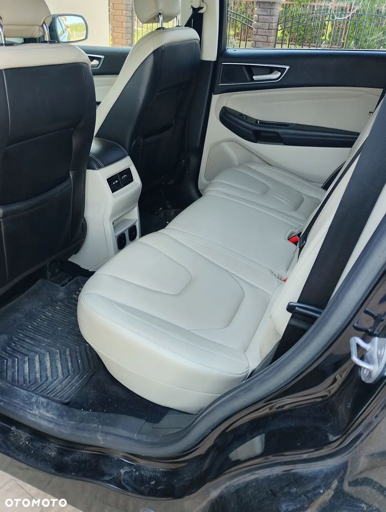 Ford Edge 2.0 EcoBlue Bi-Turbo 4x4 Titanium - 23