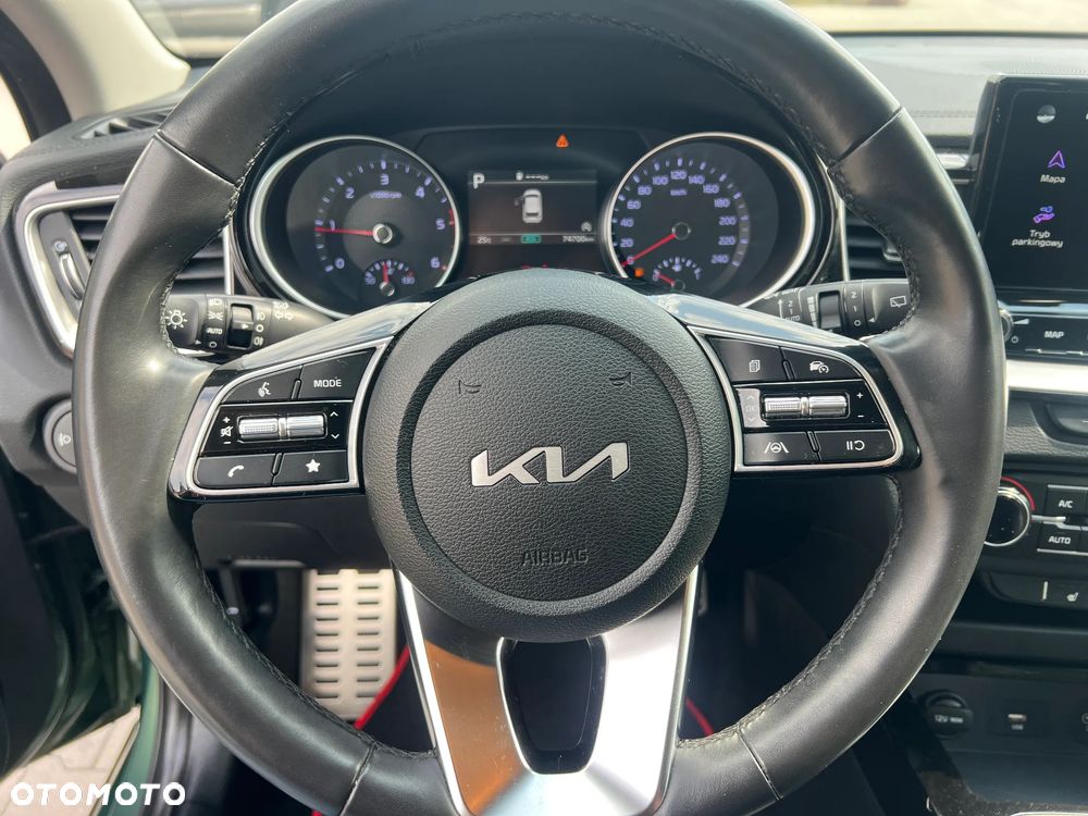Kia Ceed - 19