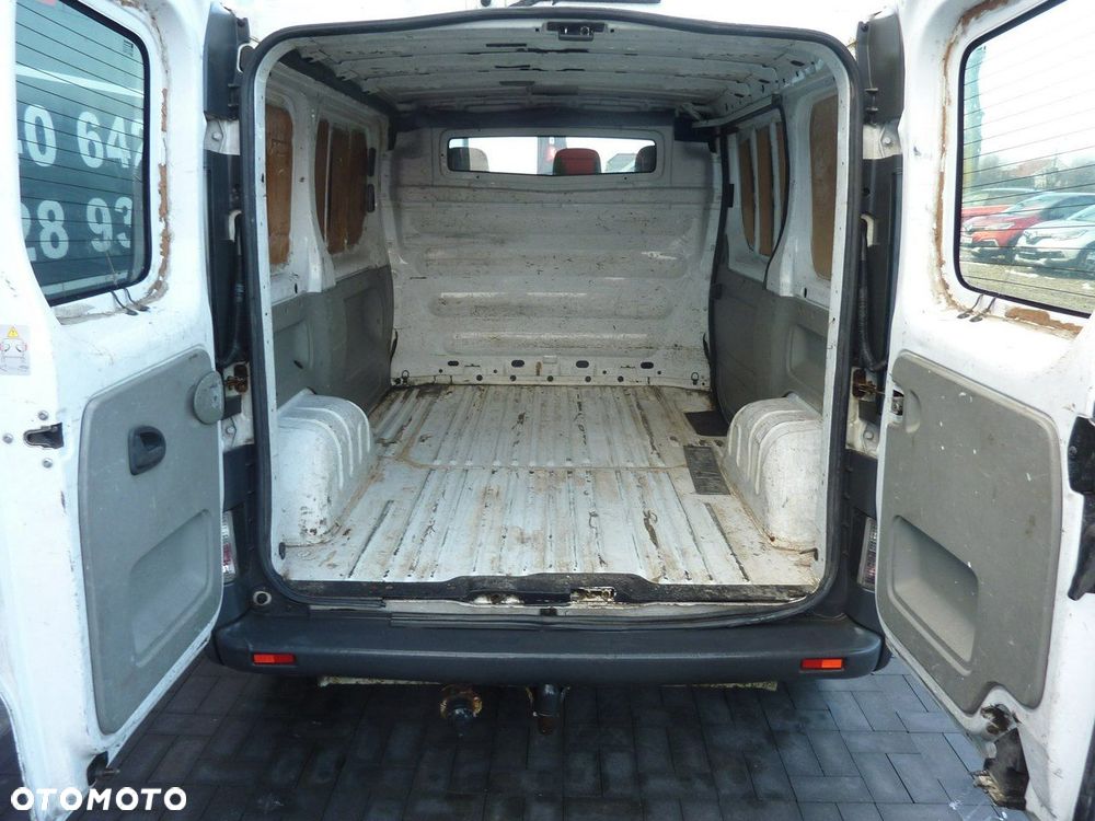 Renault Trafic - 19