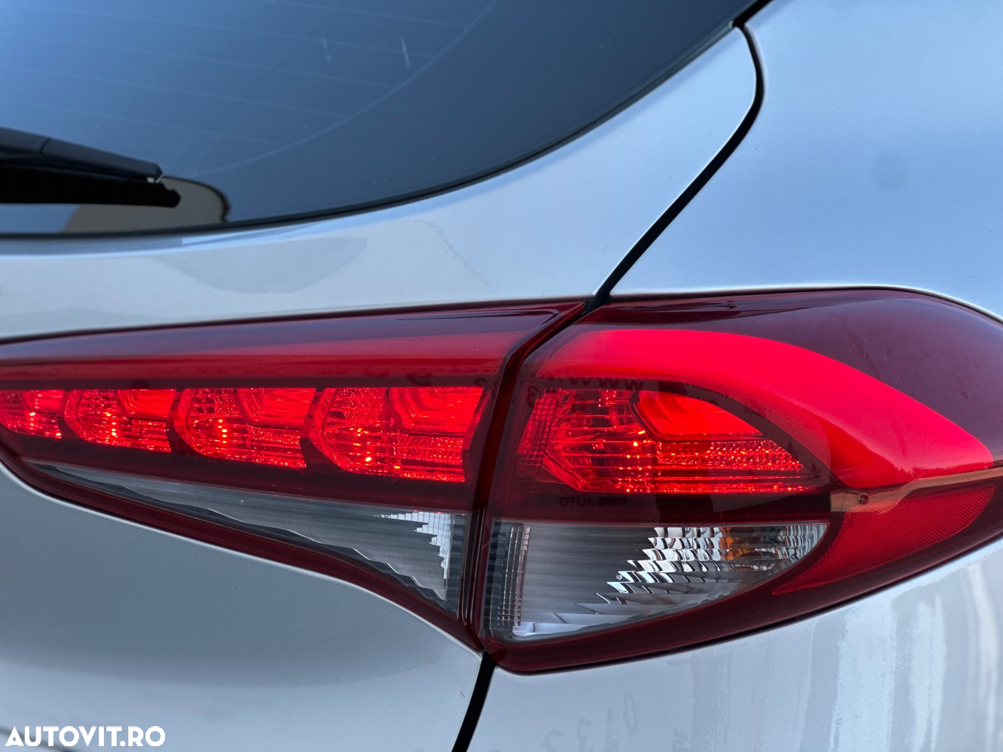 Hyundai Tucson blue 1.7 CRDi 2WD DCT Premium - 25