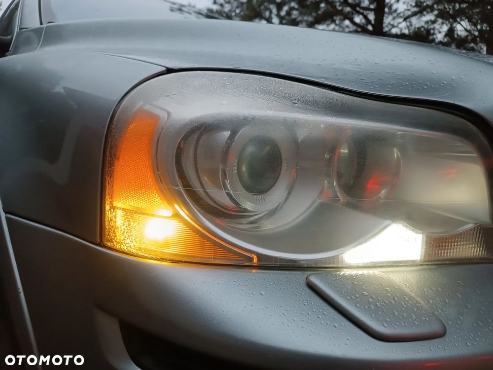 Volvo XC 90 D5 AWD R-Design - 10