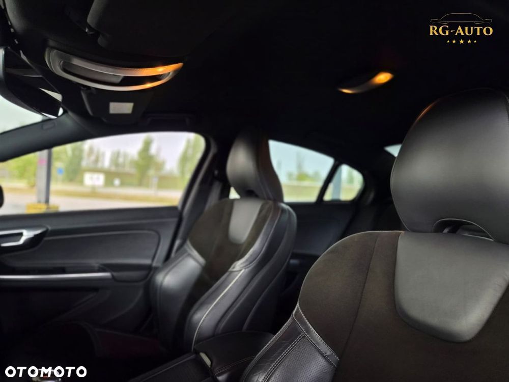 Volvo S60 - 30
