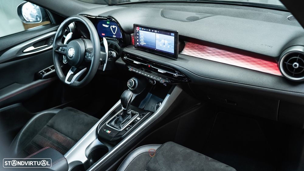 Alfa Romeo Tonale 1.5 Hybrid Edizione Speciale - 44