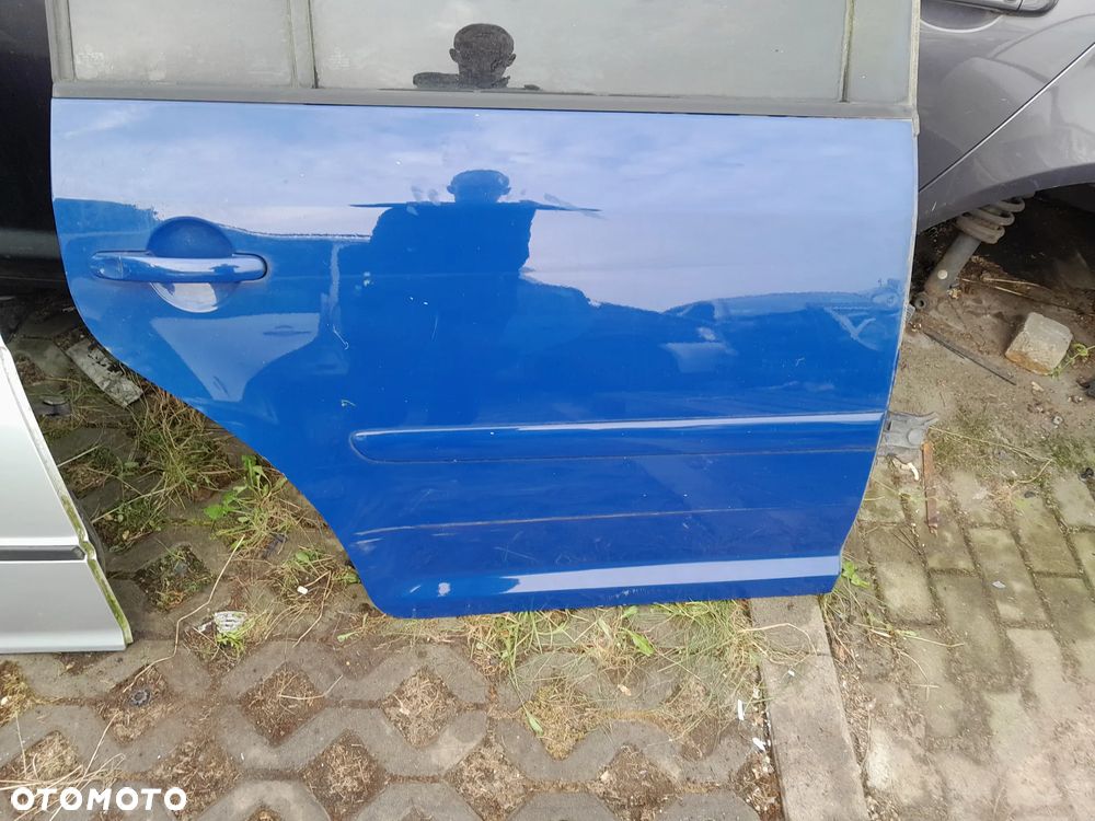 VW TOURAN DRZWI PRAWE TYLNE PRAWY TYŁ - 1