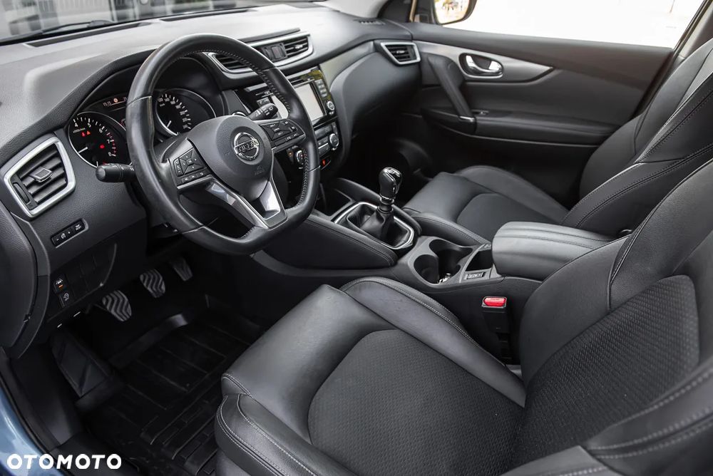 Nissan Qashqai - 15