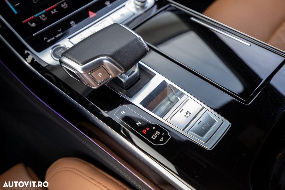 Audi A8 - 21