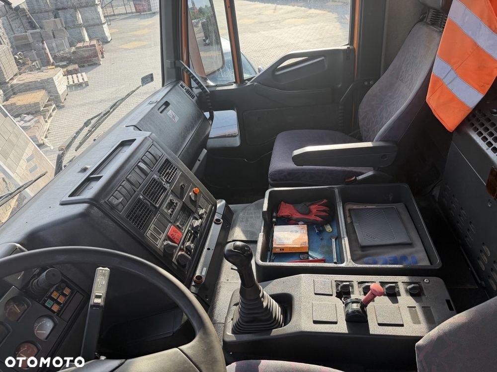 Iveco Euro Trakker Cursor 4x4 Magirus - 31