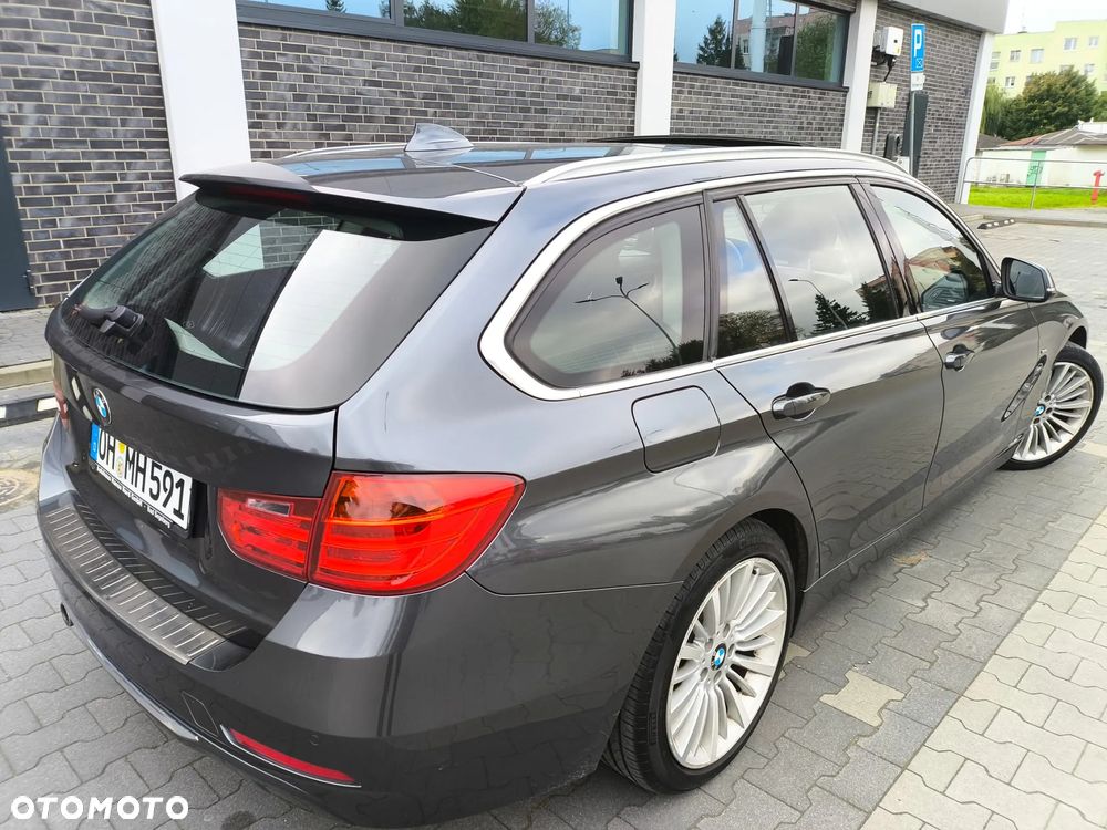 BMW Seria 3 330d Luxury Line EU6 - 26