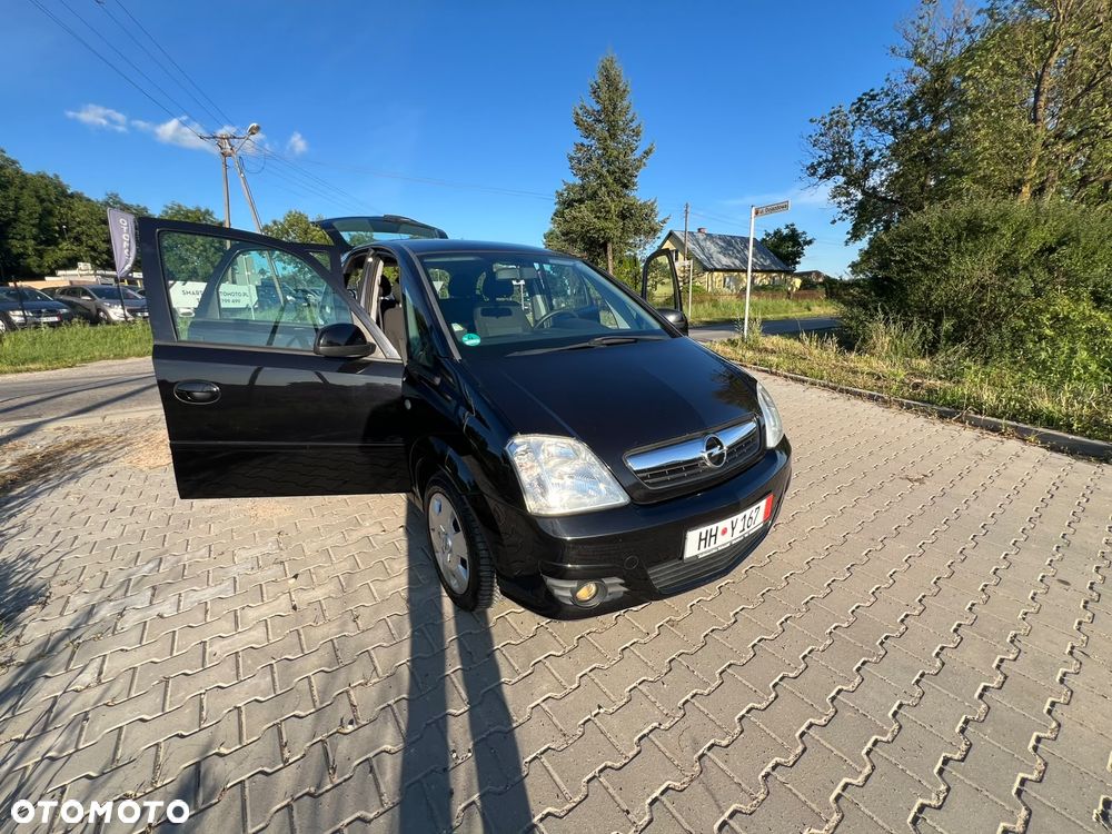 Opel Meriva 1.6 Cosmo - 27