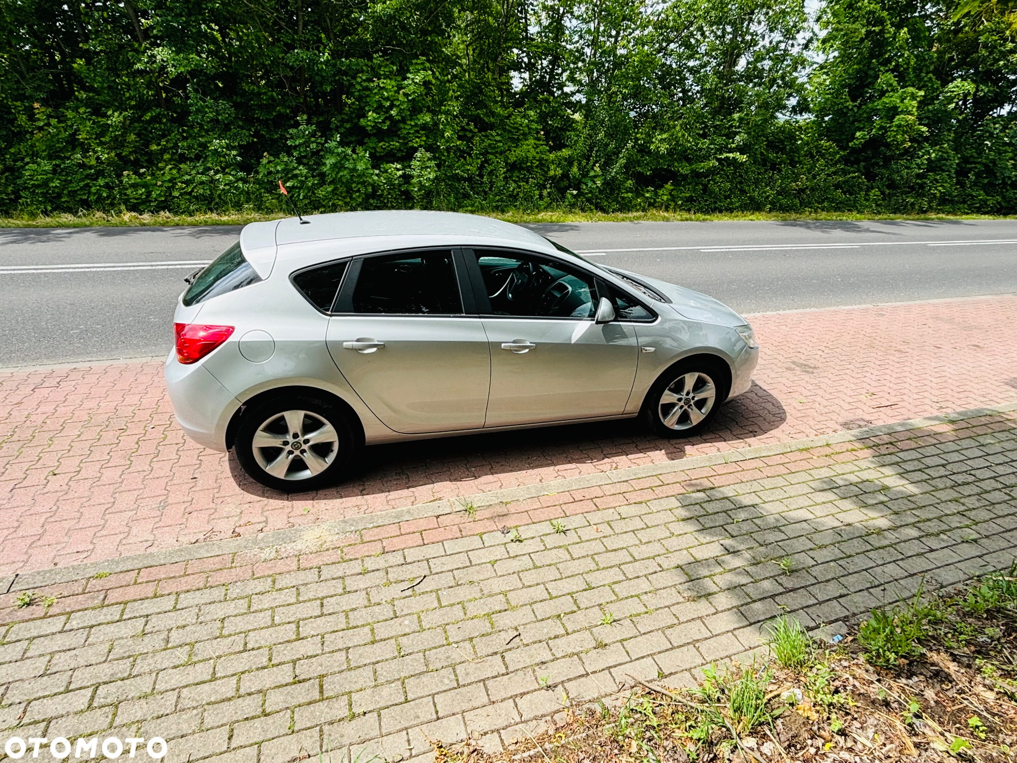 Opel Astra 1.7 CDTI DPF Active - 8