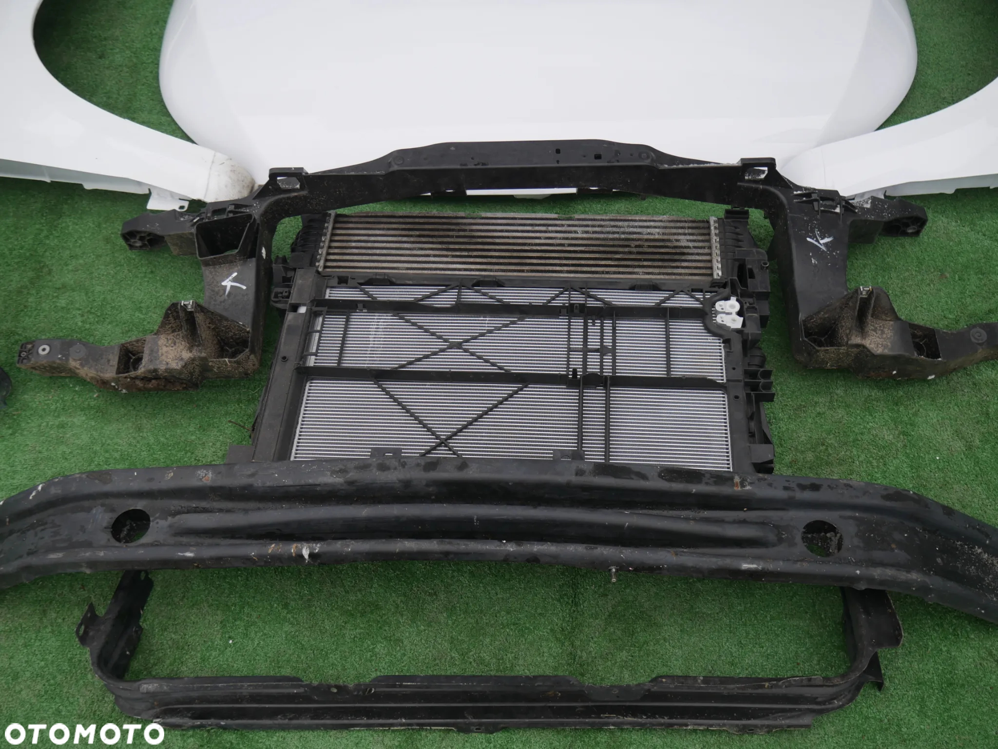 MERCEDES VITO W447 MASKA BŁOTNIKI LAMPY PAS PRZEDNI ZDERZAK BELKA CHŁODNICE 1.6 - 4