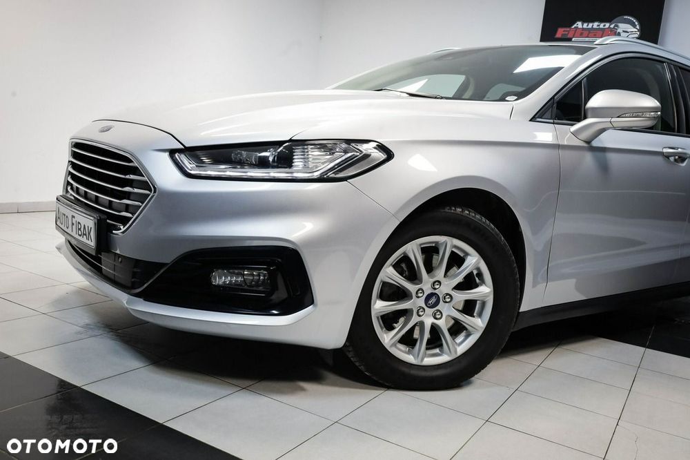 Ford Mondeo - 4
