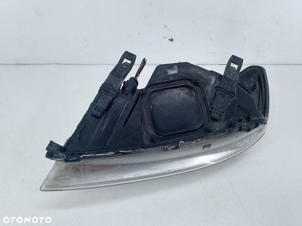 LAMPA PRZÓD PRAWA FORD FOCUS II FL 8M51-13W029-AE - 4