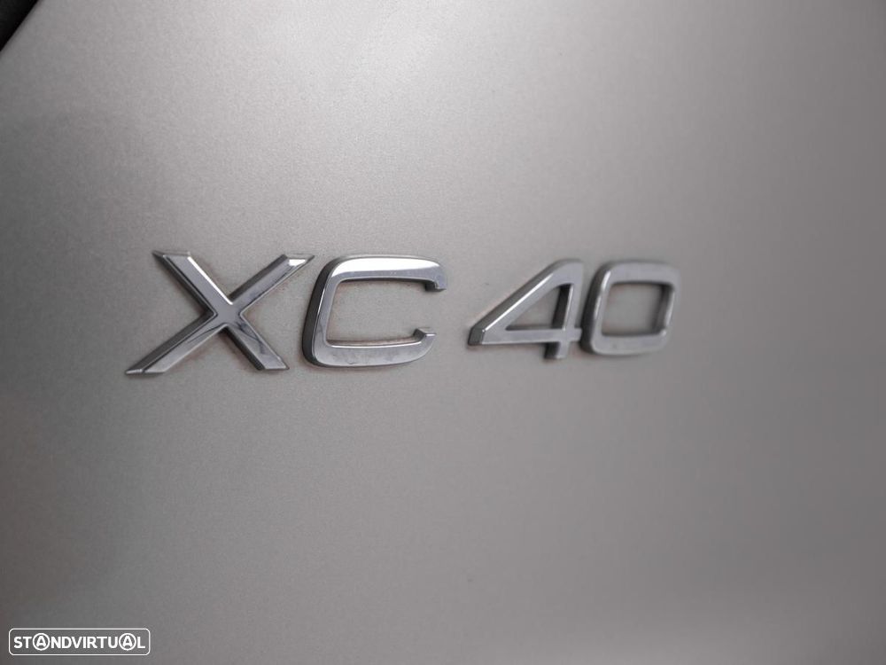 Volvo XC 40 1.5 T4 PHEV Plus Bright - 16