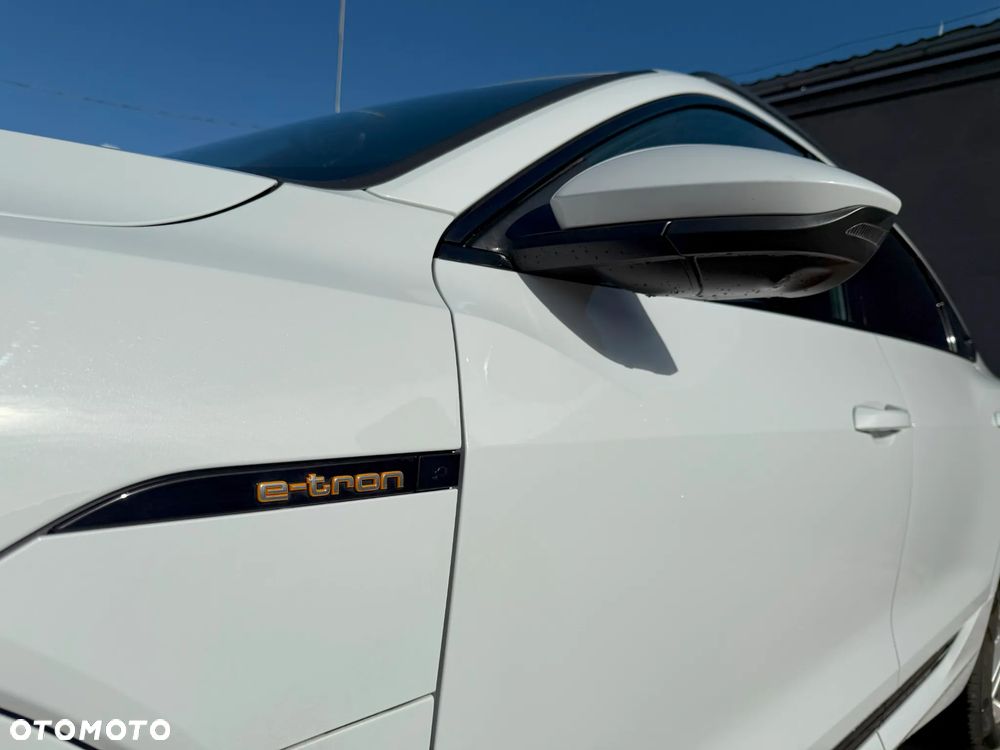 Audi e-tron Sportback 55 quattro S line - 12