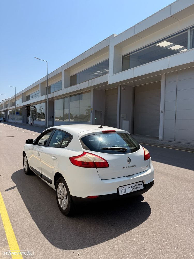 Renault Mégane 1.5 dCi Dynamique CO2 Champion - 17
