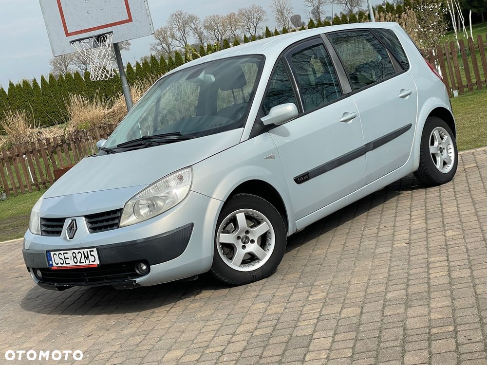 Renault Scenic - 1