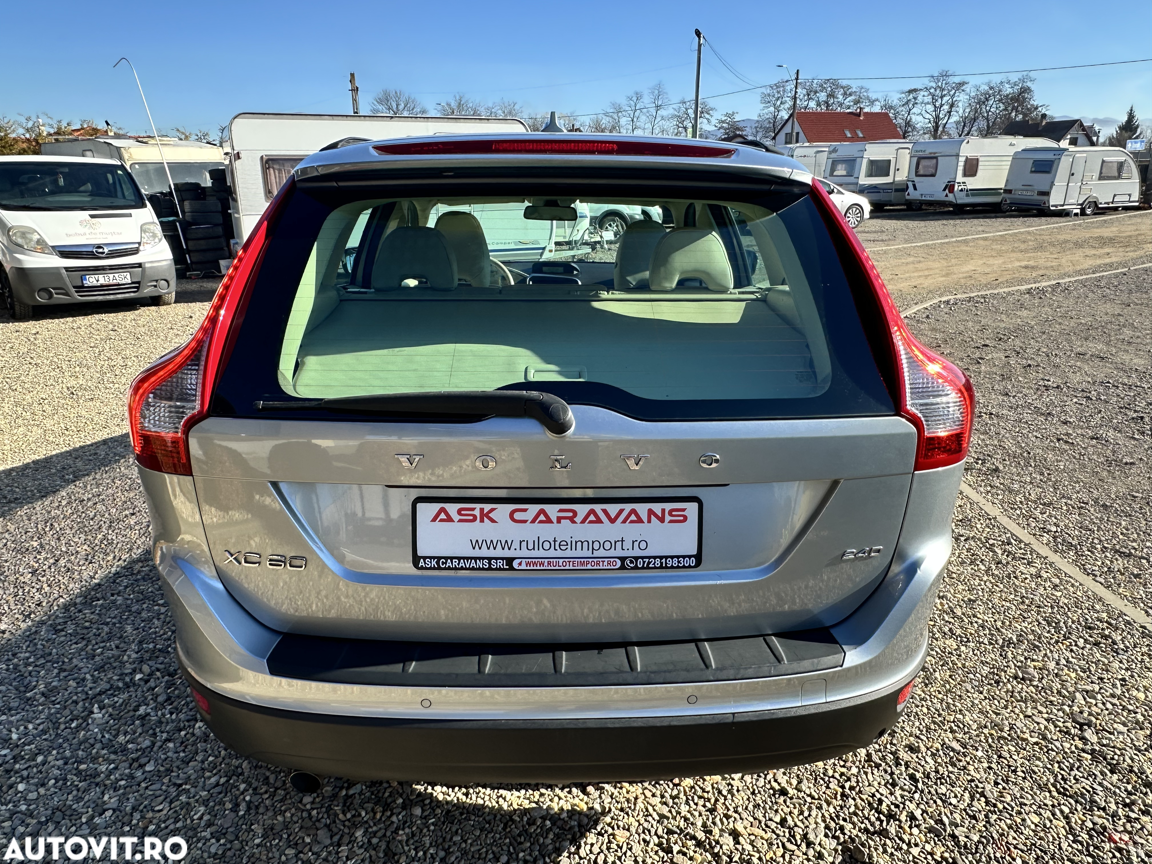 Volvo XC 60 2.4D Aut. Momentum - 8