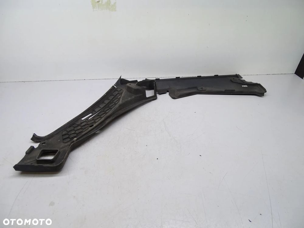 Mercedes R W251 Lift Oslona pasa przod 2518840274 - 2