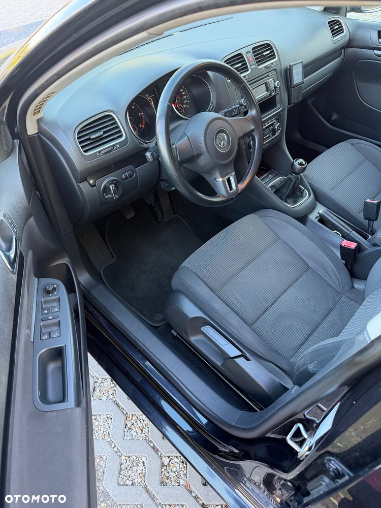 Volkswagen Golf 1.6 TDI DPF Comfortline - 8