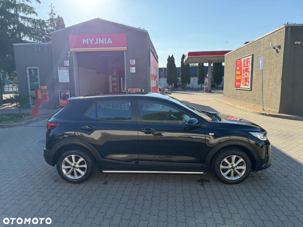Kia Stonic 1.2 L - 10