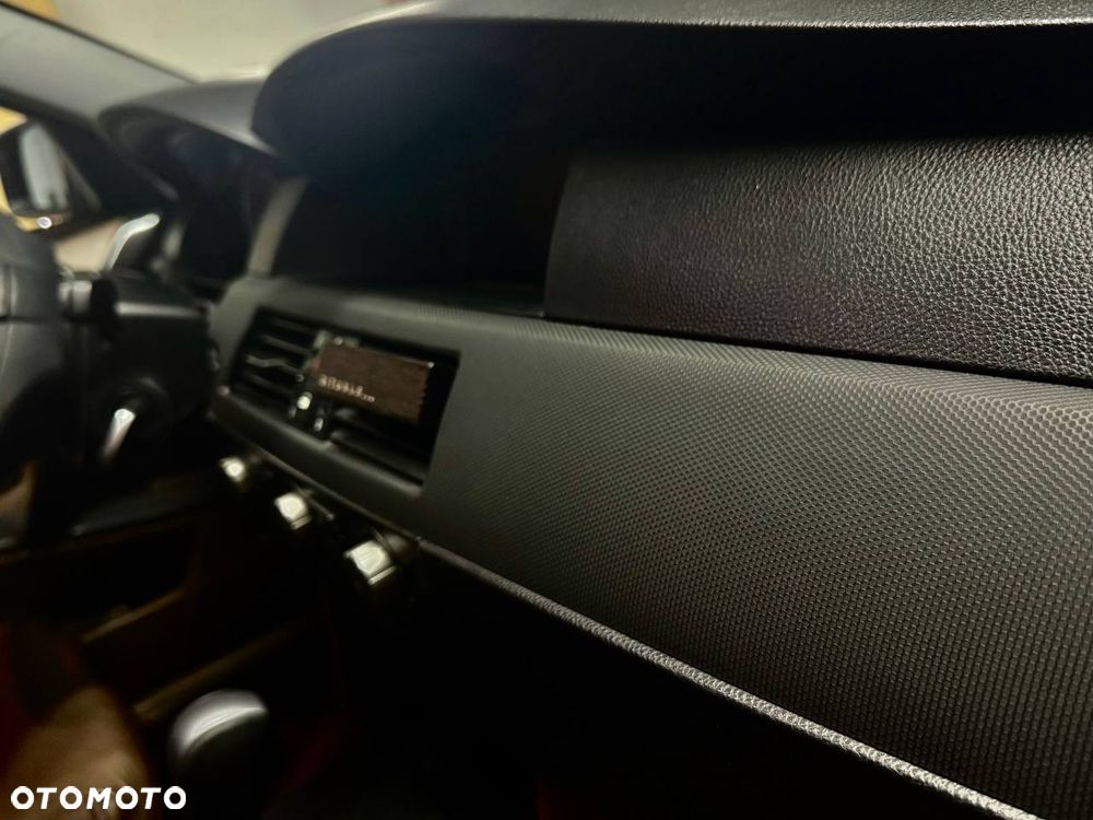 BMW Seria 5 - 16
