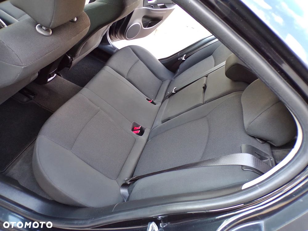 Chevrolet Cruze 1.6 LT+ - 25