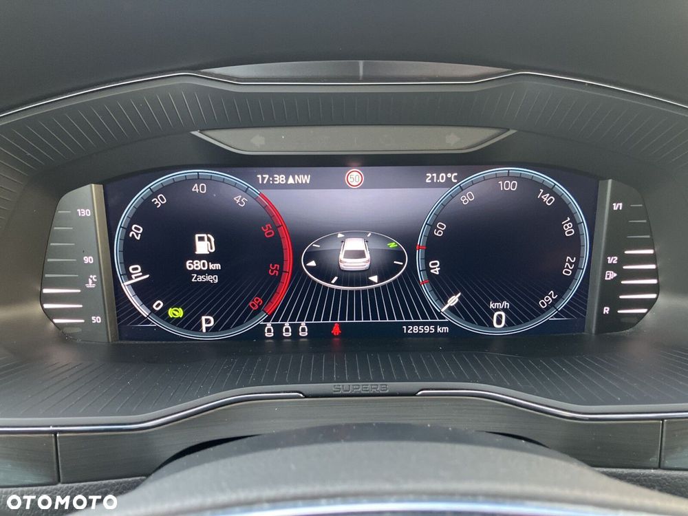 Skoda Superb 2.0 TDI SCR Style DSG - 16