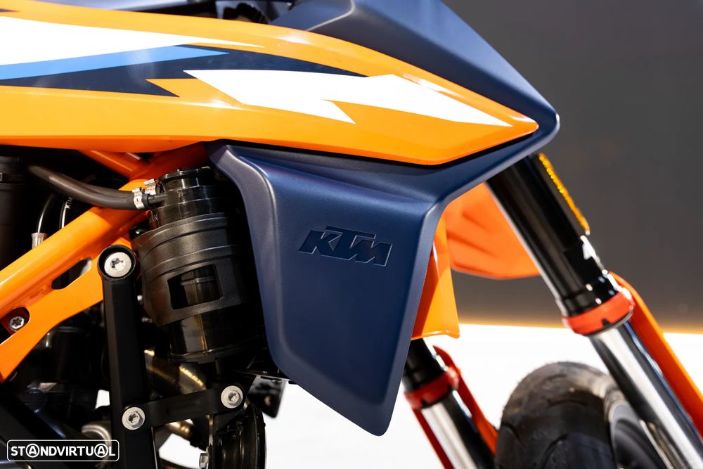 KTM 690 SMC R - 7