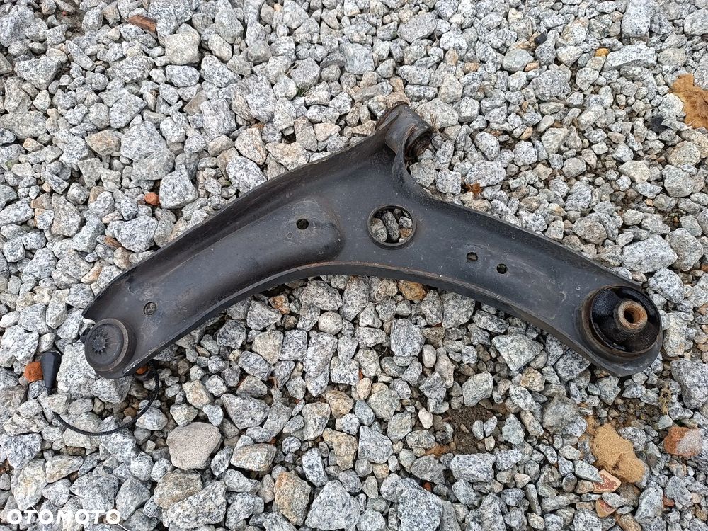 WAHACZ PRAWY PRZÓD PRZEDNI HYUNDAI I20 II - 3