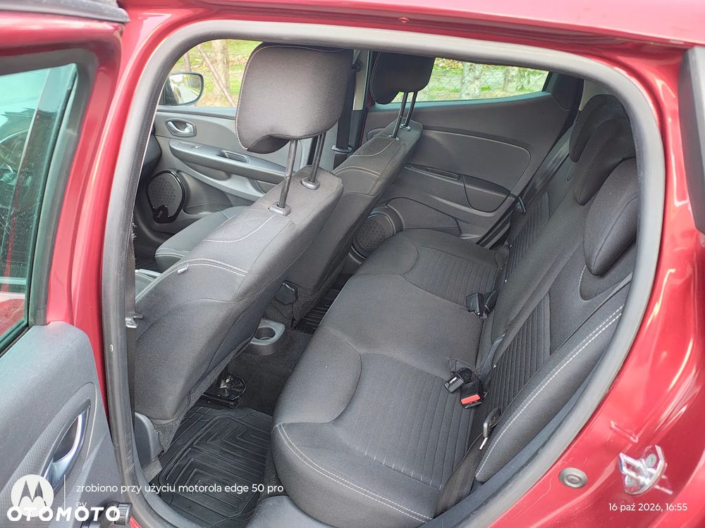 Renault Clio - 8