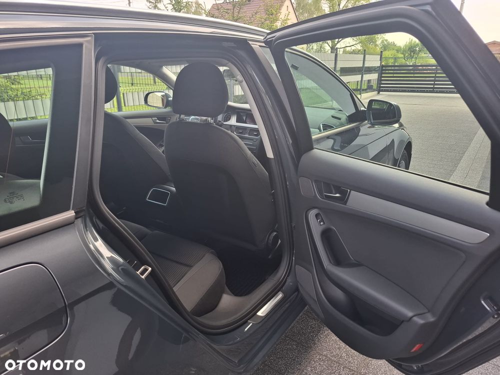 Audi A4 Avant 2.0 TDI - 9