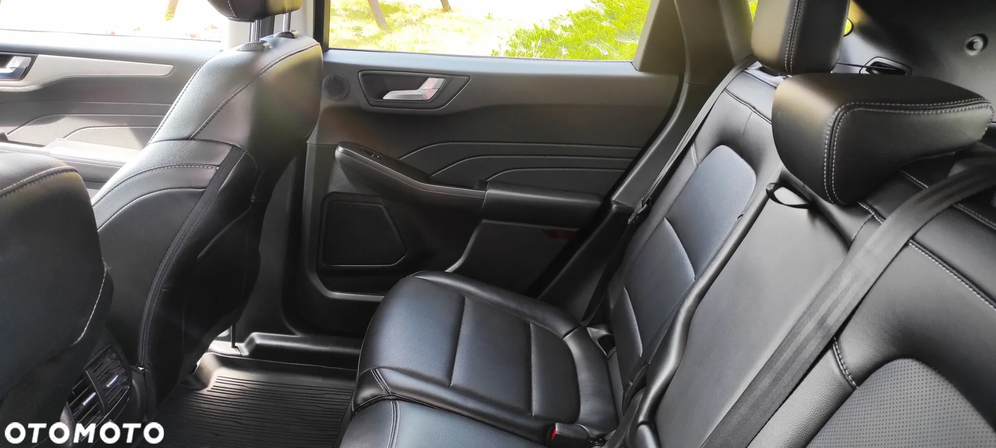 Ford Kuga 2.5 Duratec PHEV TITANIUM - 35