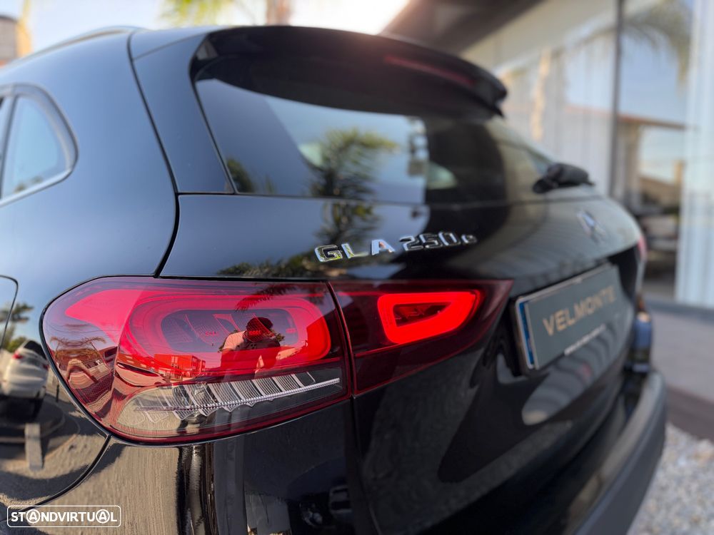 Mercedes-Benz GLA 250 e 8G-DCT Entry - 17