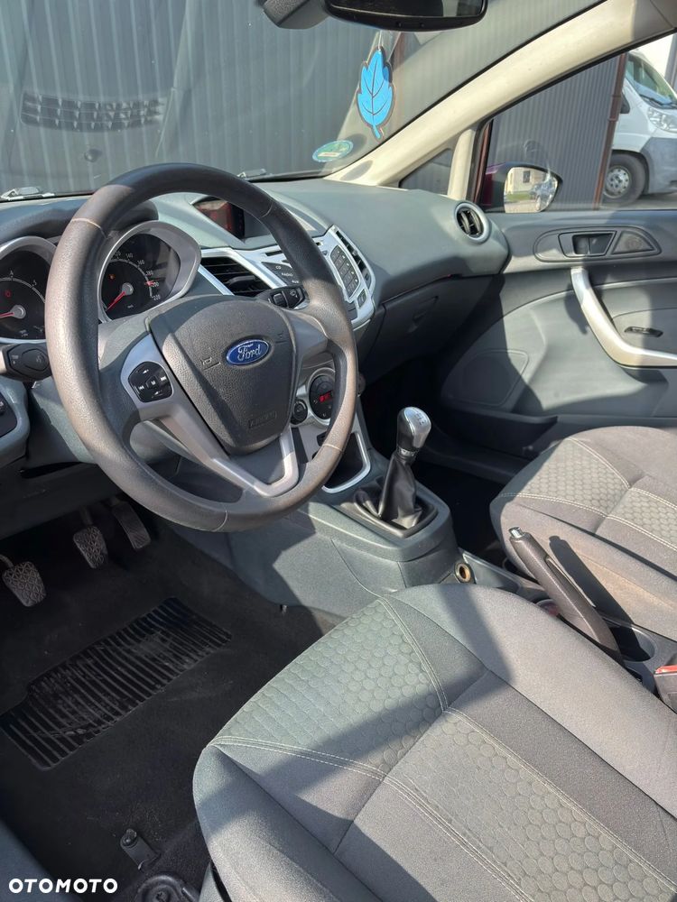 Ford Fiesta 1.4 Champions Edition - 16