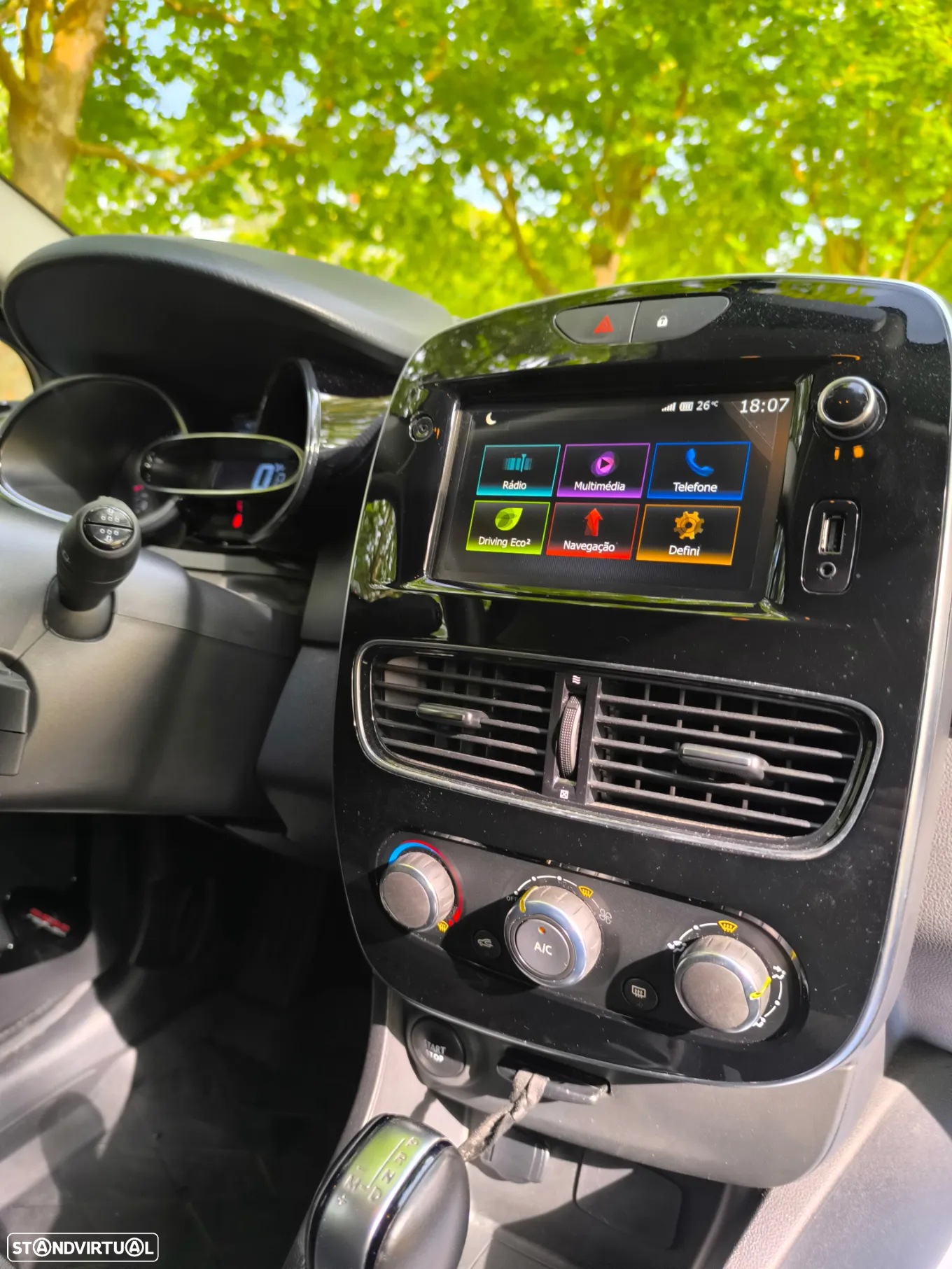 Renault Clio Sport Tourer 1.5 dCi Limited EDC - 14