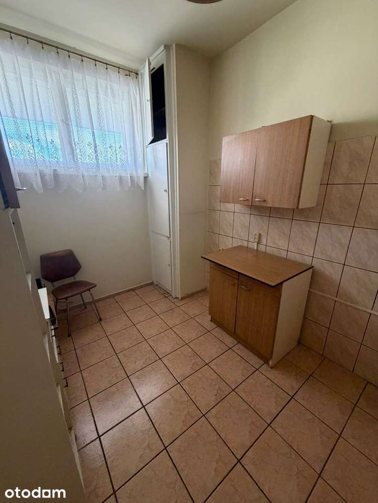 Mieszkanie o pow. 50m2, II piętro, do remontu, ul. Górnośląska