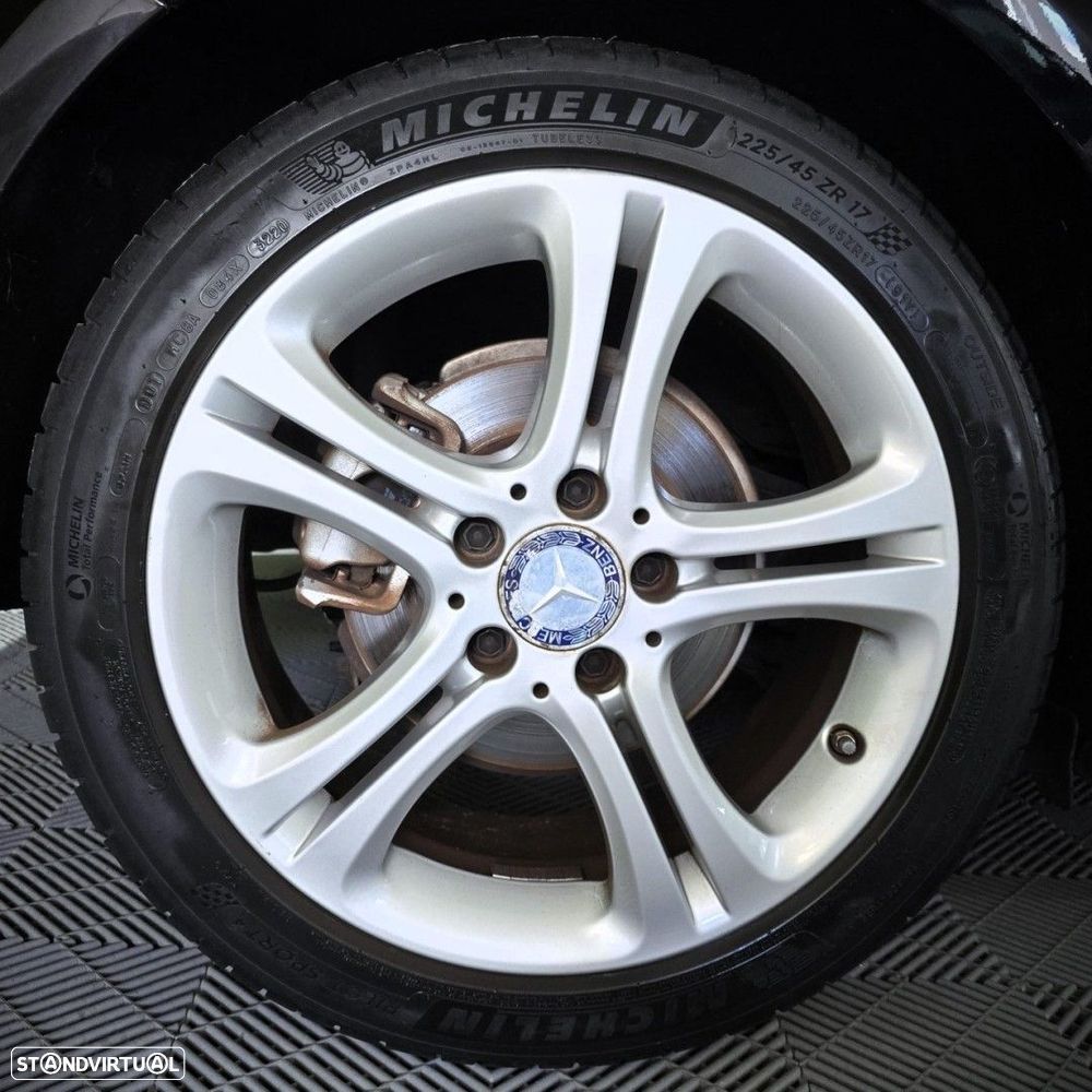 Mercedes-Benz A 180 d Style - 8