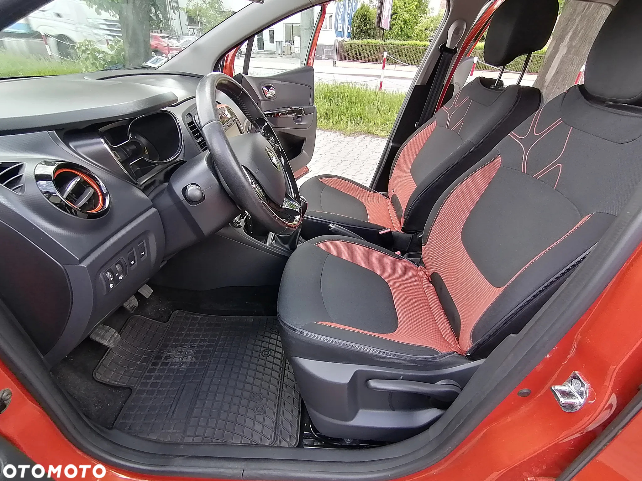 Renault Captur (ENERGY) TCe 90 INTENS - 26