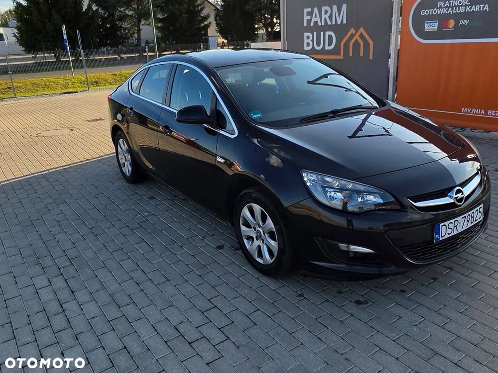 Opel Astra 1.6 D (CDTI) Start/Stop Edition - 1