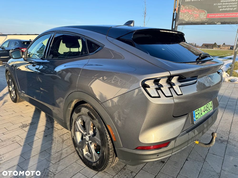 Ford Mustang Mach-E - 5