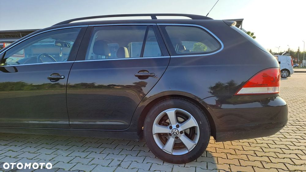 Volkswagen Golf V 1.9 TDI Comfortline - 19
