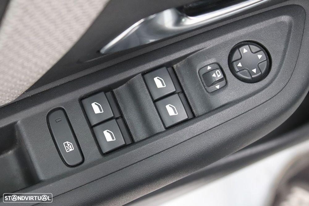 Citroën C4 1.2 PureTech Plus EAT8 - 20