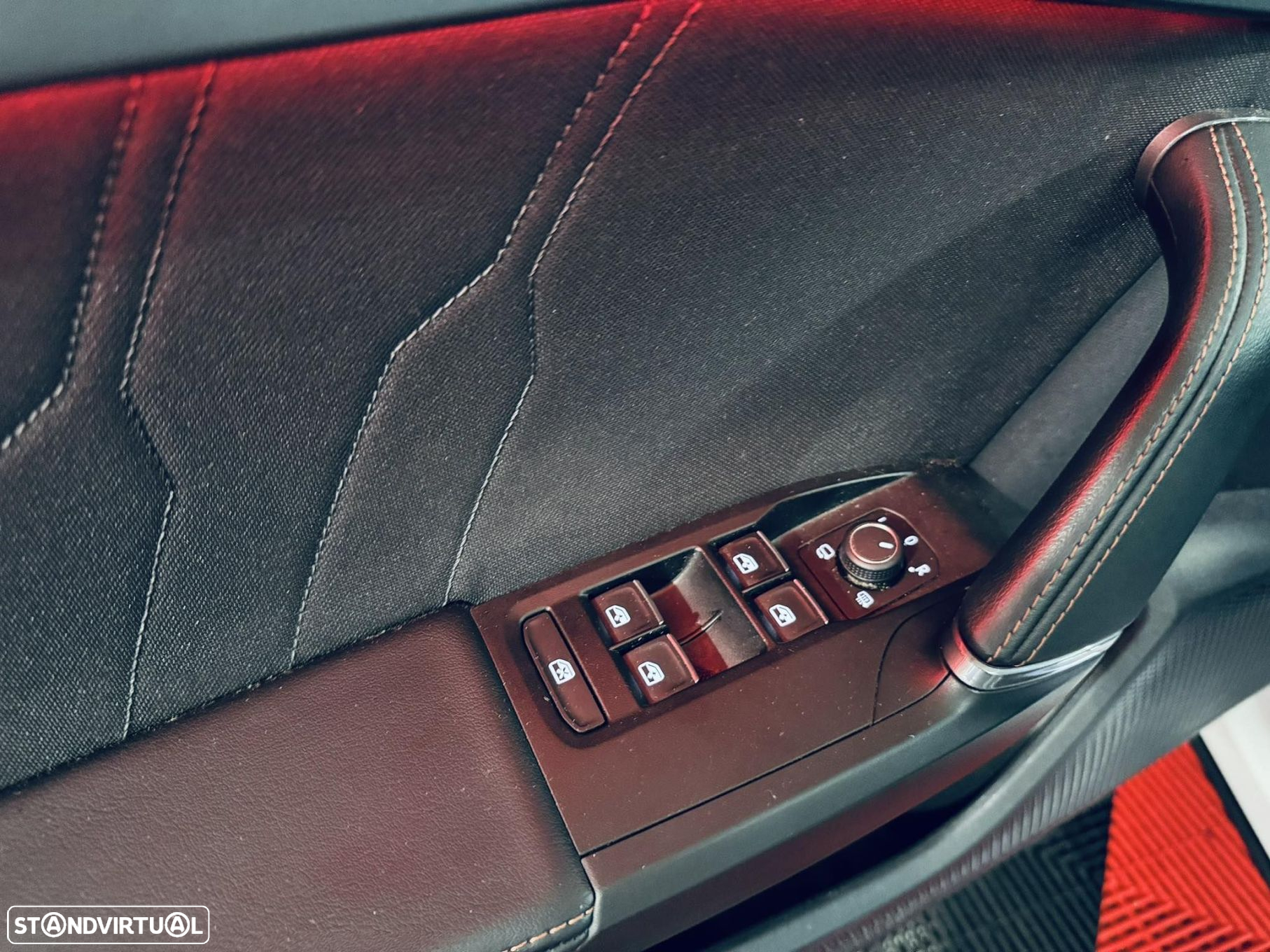 Cupra Formentor 1.4 e-Hybrid DSG - 25