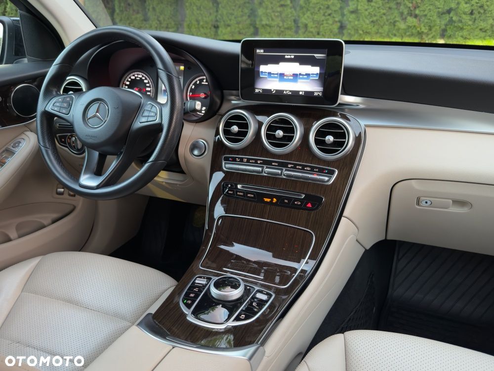 Mercedes-Benz GLC - 8