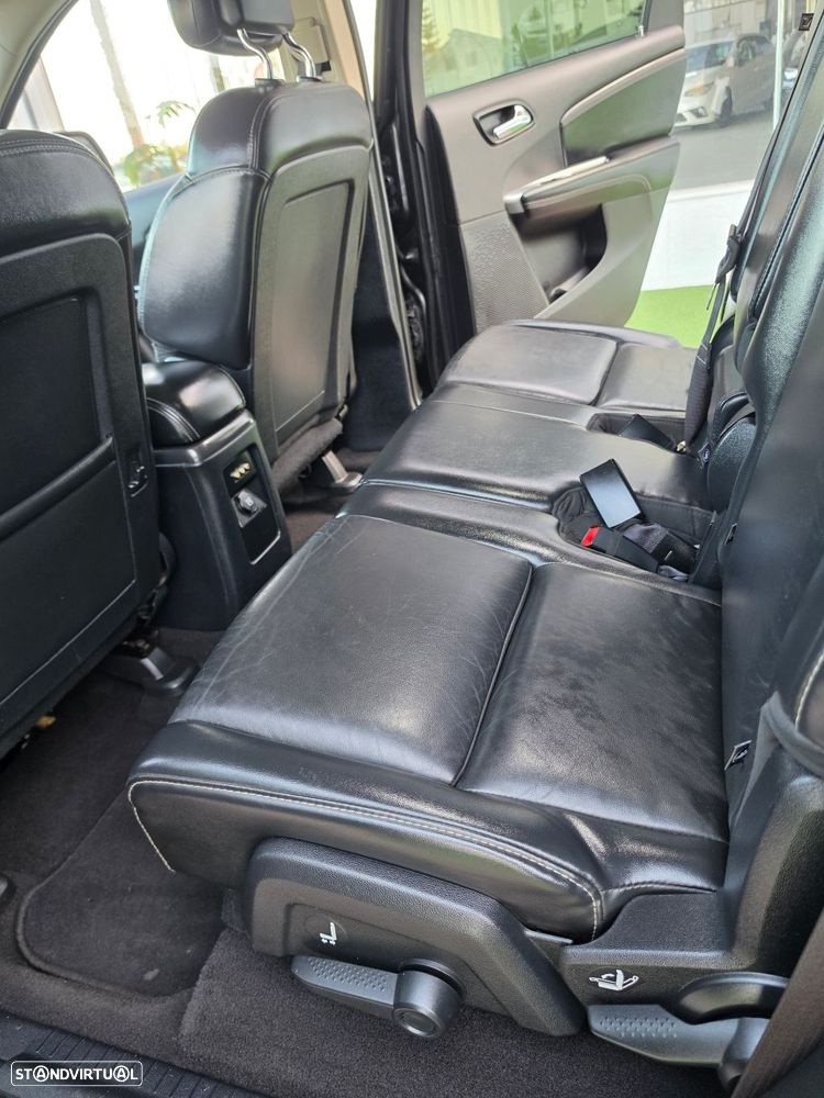 Fiat Freemont 2.0 M-Jet BlackCode - 31