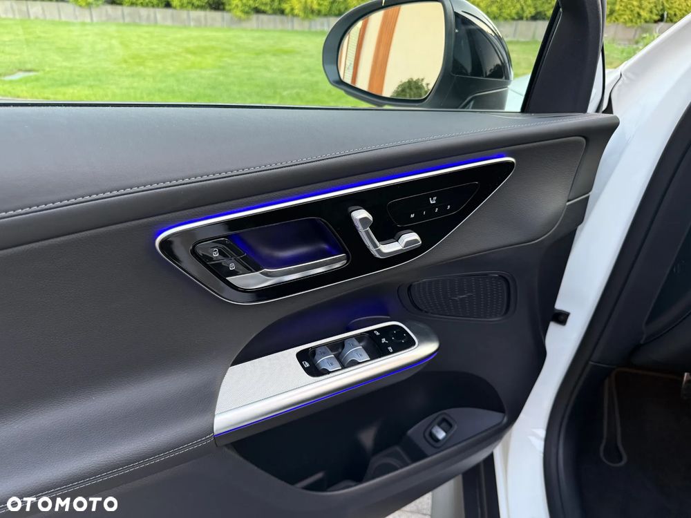 Mercedes-Benz GLC 220 d mHEV 4-Matic AMG Line - 11