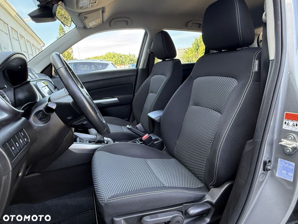 Suzuki Vitara 1.4 Boosterjet SHVS Premium 2WD - 17