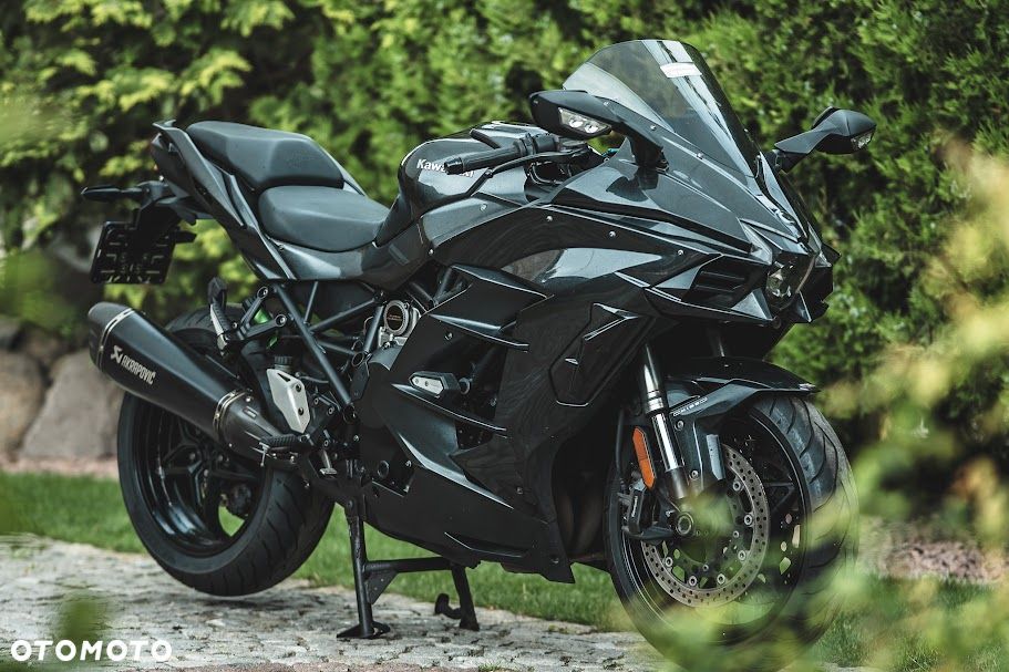 Kawasaki Ninja H2 SX - 11